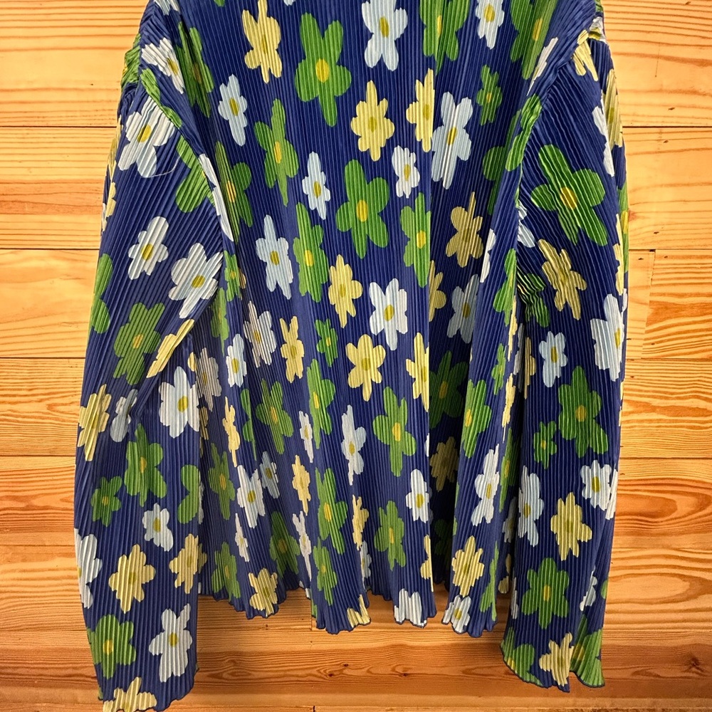 Black History Month for Target by Samantha Black blue pleated blouse NWT - Picture 4 of 4